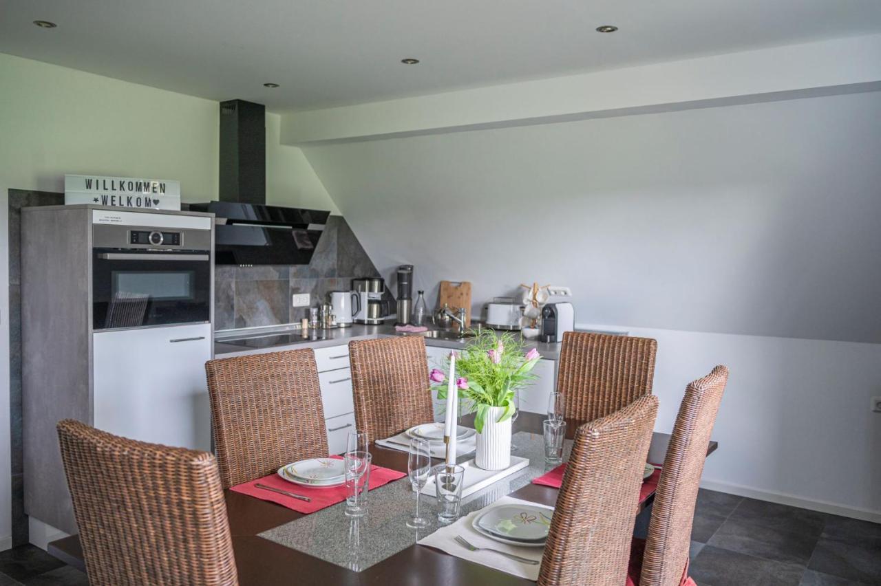 Ferienwohnung Die Paradiesische Клеве Екстериор снимка